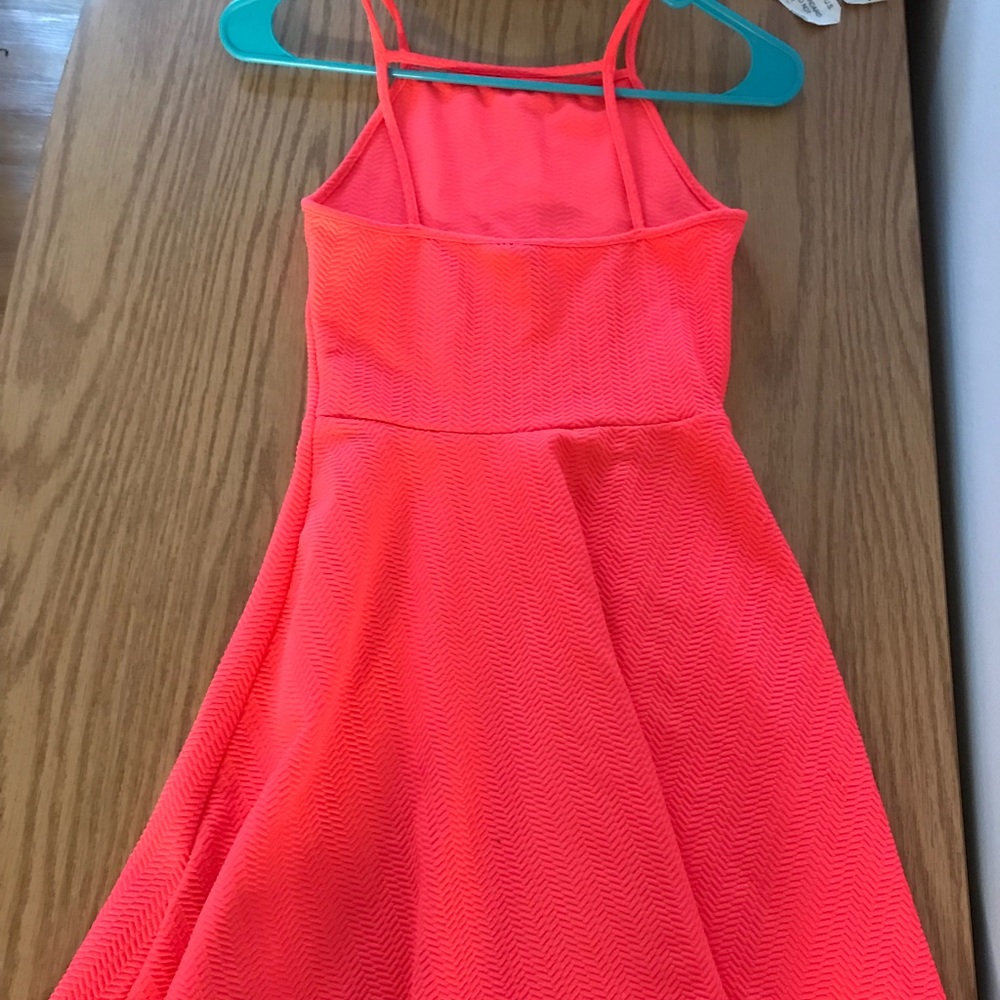 H&M dress - Picture 2 of 2